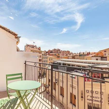 With Rooftop View Of Halles